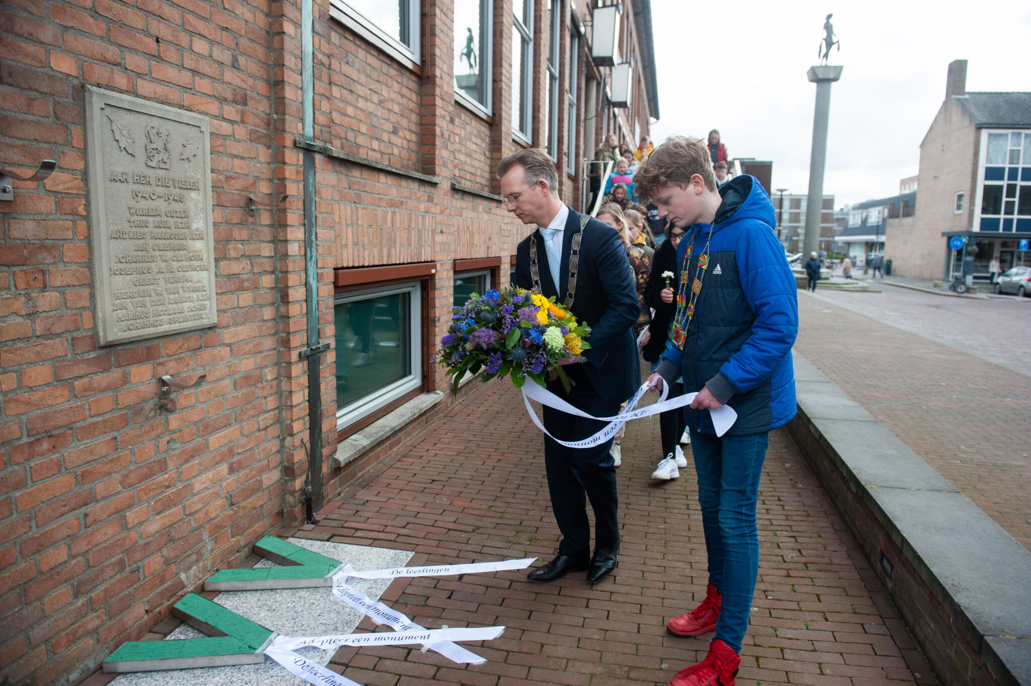 OBS Zuidooster Adopteert Oorlogsmonument Nieuwe Meerbode