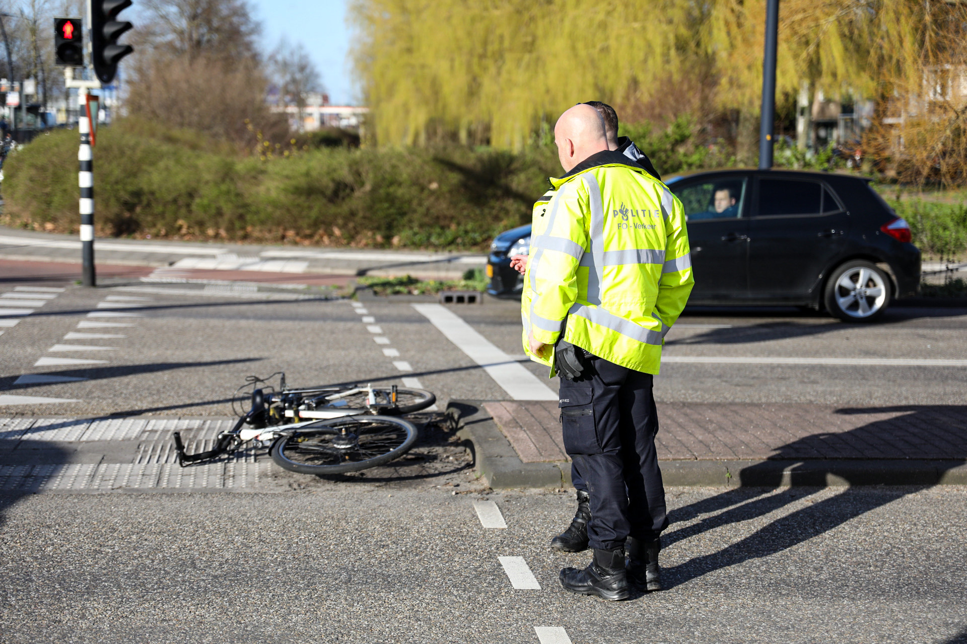 Fietser Gewond Bij Aanrijding - Nieuwe Meerbode